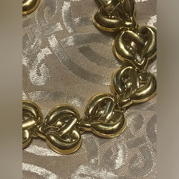 Vintage Costume Heart Panel Bracelet #7674 - Picture 3 of 9